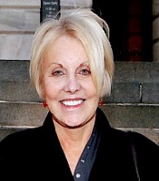 Wallis Nicita '67
