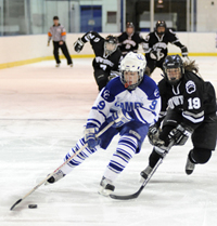 Erin Davey '10 has been named the NESCAC Women's Hockey Player of the Week.