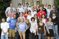 Connecticut College's 2009 fall transfer students pose for a group picture at orientation.