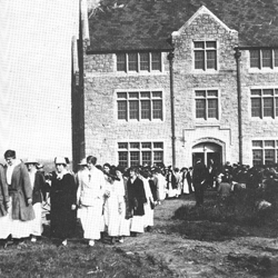 Official opening of Connecticut College, Oct. 9, 1915.